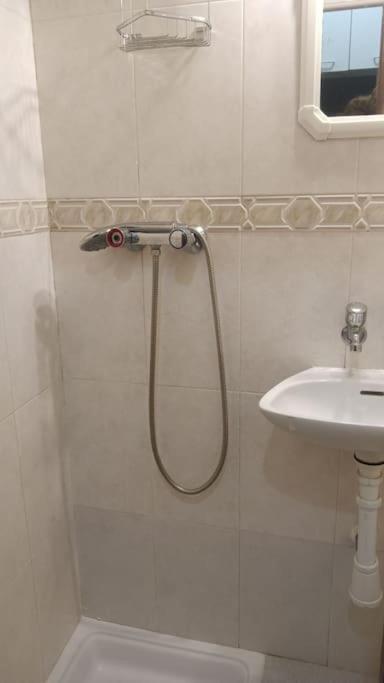 Apartamento Alicia Madrid Luaran gambar