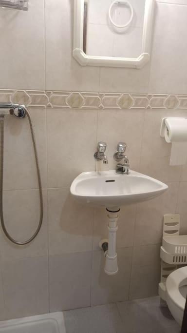 Apartamento Alicia Madrid Luaran gambar