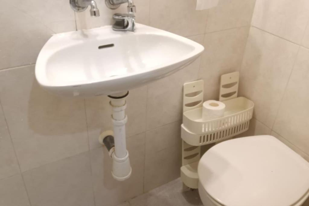 Apartamento Alicia Madrid Luaran gambar